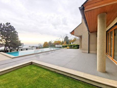 Verecke út Verecke út