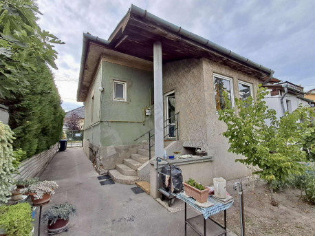 Õrtűz utca Õrtűz utca