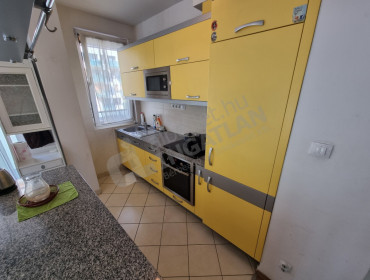 Corvin sétány-budapest-viii-kerulet-corvin-setany_5.jpg