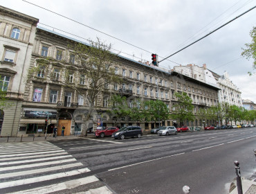 Bajcsy-Zsilinszky út-budapest-vi-kerulet-bajcsy-zsilinszky-ut_30.jpg