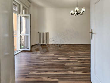 Nagymező utca-budapest-vi-kerulet-nagymezo-utca_13.jpg