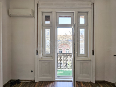 Nagymező utca-budapest-vi-kerulet-nagymezo-utca_3.jpg