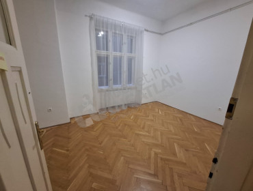 Október 6. utca-budapest-v-kerulet-oktober-6-utca_9.jpg