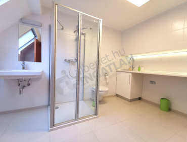 Verecke út-budapest-ii-kerulet-verecke-ut_21.jpg