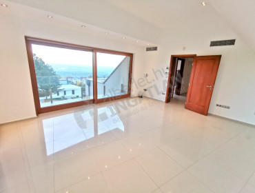 Verecke út-budapest-ii-kerulet-verecke-ut_25.jpg