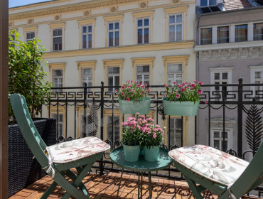 Nádor utca-budapest-v-kerulet-nador-utca_17.jpg