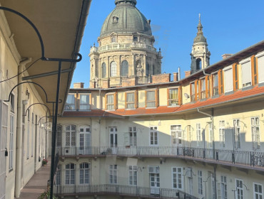 Bajcsy-Zsilinszky út-budapest-vi-kerulet-bajcsy-zsilinszky-ut_11.jpg