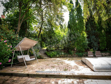 Irhás árok-budapest-xii-kerulet-irhas-arok_26.jpg