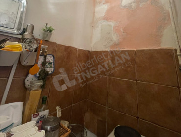 Attila út-budapest-i-kerulet-attila-utca_27.jpg