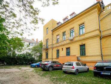 Andrássy út-budapest-vi-kerulet-andrassy-ut_6.jpg