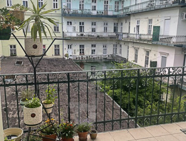 Bajcsy-Zsilinszky út-budapest-v-kerulet-bajcsy-zsilinszky-ut_17.jpg