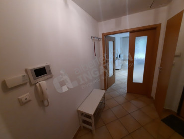 Hűvösvölgyi út-budapest-ii-kerulet-huvosvolgyi-ut_18.jpg